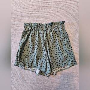 SHEIN Shorts Medium